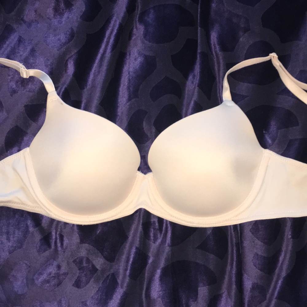 PINK nude 32C bra
